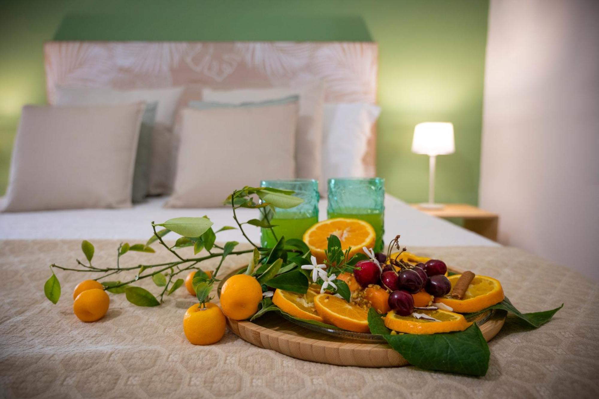 Villa Megna - Green Paradise B&B Палермо Екстериор снимка