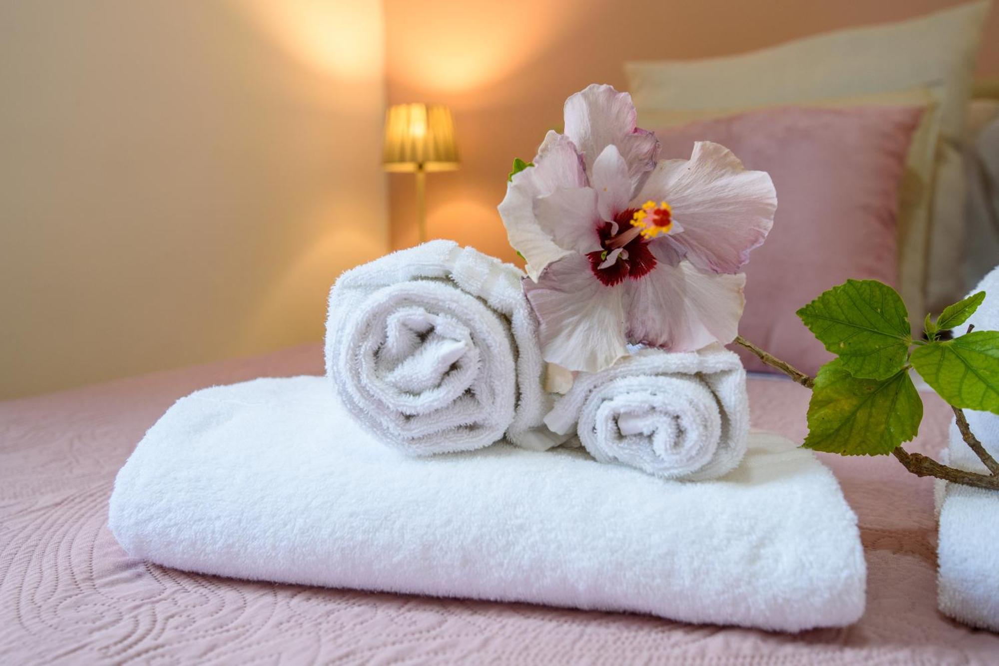 Villa Megna - Green Paradise B&B Палермо Екстериор снимка