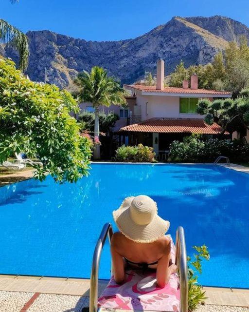 Villa Megna - Green Paradise B&B Палермо Екстериор снимка